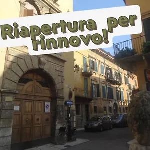  Hostel Protezione Della Giovane - Female Italië
