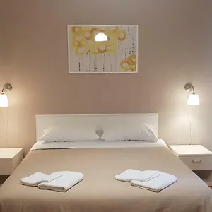 Mimosa 3*, Giardini-Naxos Italia